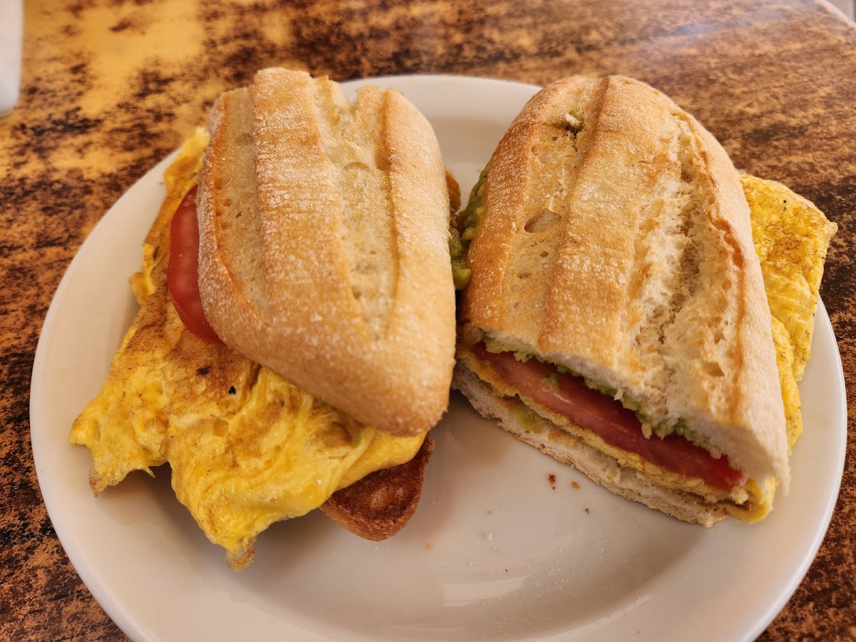 Cafe - Bar El Caliente-4